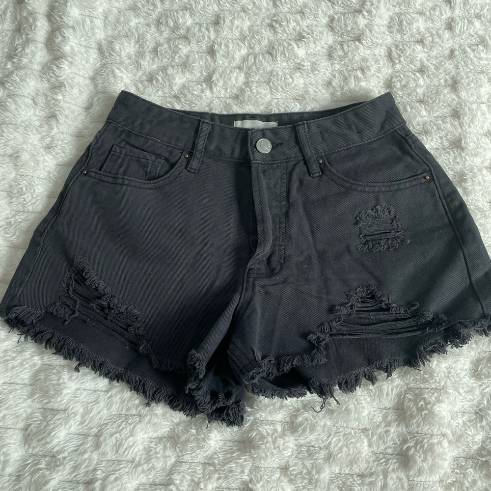 PacSun black denim shorts! *NEVER WORN* size 23